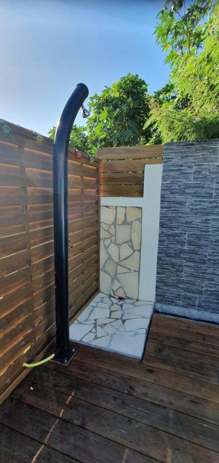 "Chez Claudia "Charmant Logement Avec Jacuzzi Privatif En Toute Intimite Sur Belle Terrasse Exterieure En Bois Et Piscine Courcelles Екстер'єр фото