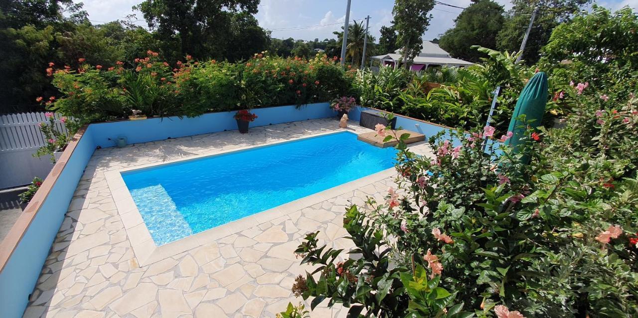 "Chez Claudia "Charmant Logement Avec Jacuzzi Privatif En Toute Intimite Sur Belle Terrasse Exterieure En Bois Et Piscine Courcelles Екстер'єр фото