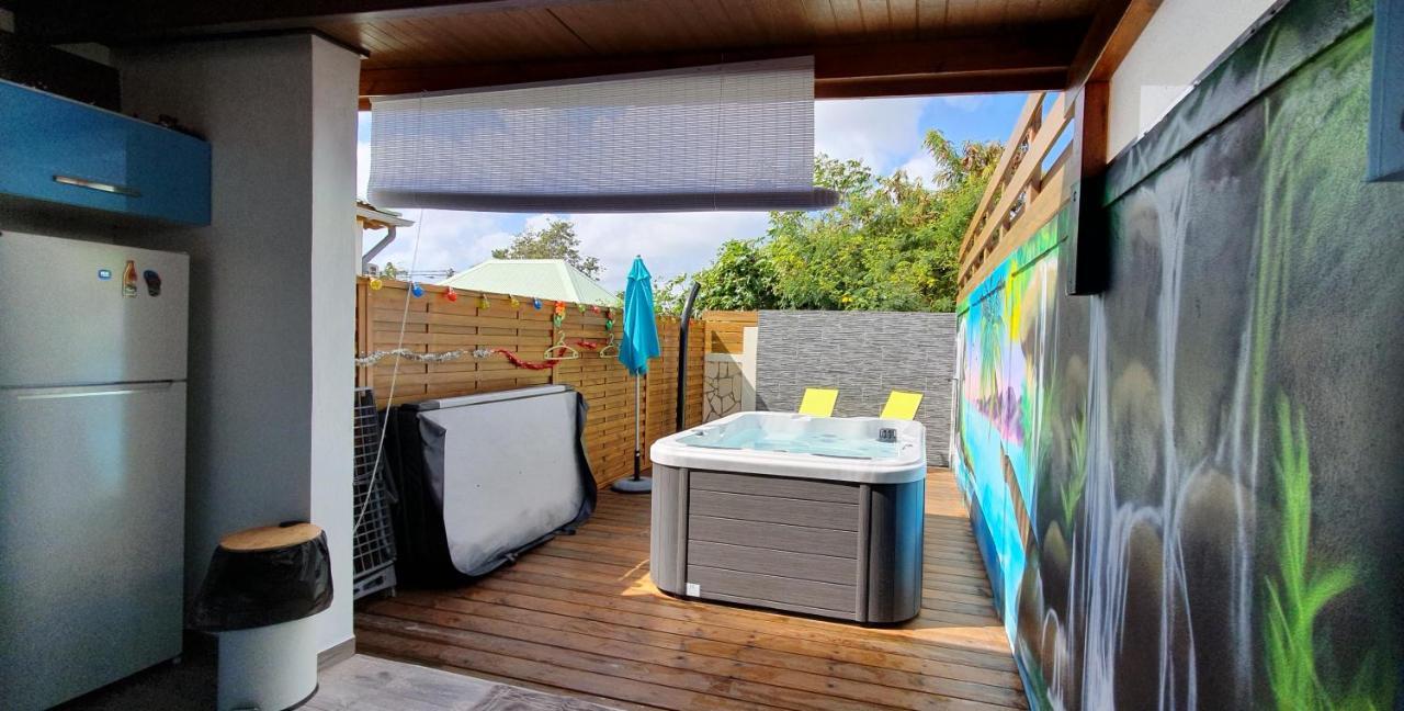 "Chez Claudia "Charmant Logement Avec Jacuzzi Privatif En Toute Intimite Sur Belle Terrasse Exterieure En Bois Et Piscine Courcelles Екстер'єр фото