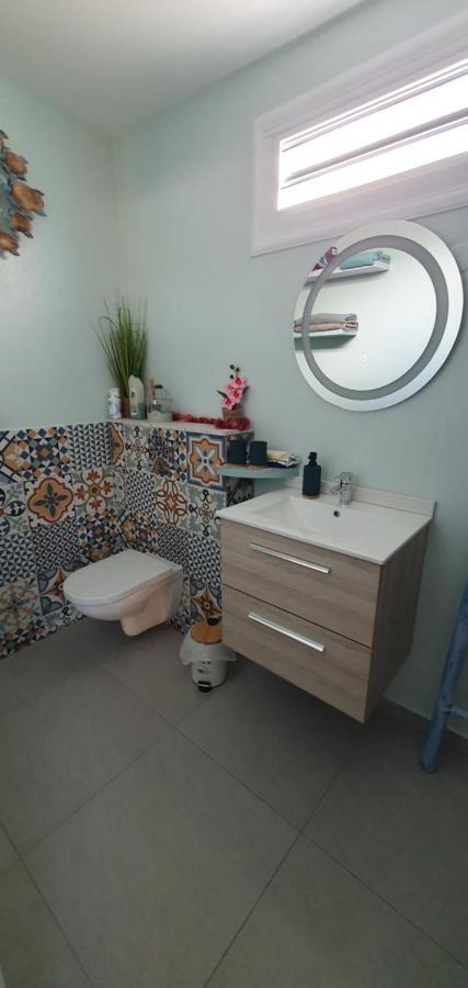 "Chez Claudia "Charmant Logement Avec Jacuzzi Privatif En Toute Intimite Sur Belle Terrasse Exterieure En Bois Et Piscine Courcelles Екстер'єр фото