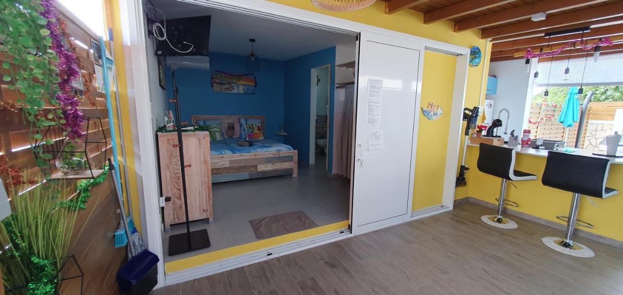"Chez Claudia "Charmant Logement Avec Jacuzzi Privatif En Toute Intimite Sur Belle Terrasse Exterieure En Bois Et Piscine Courcelles Екстер'єр фото