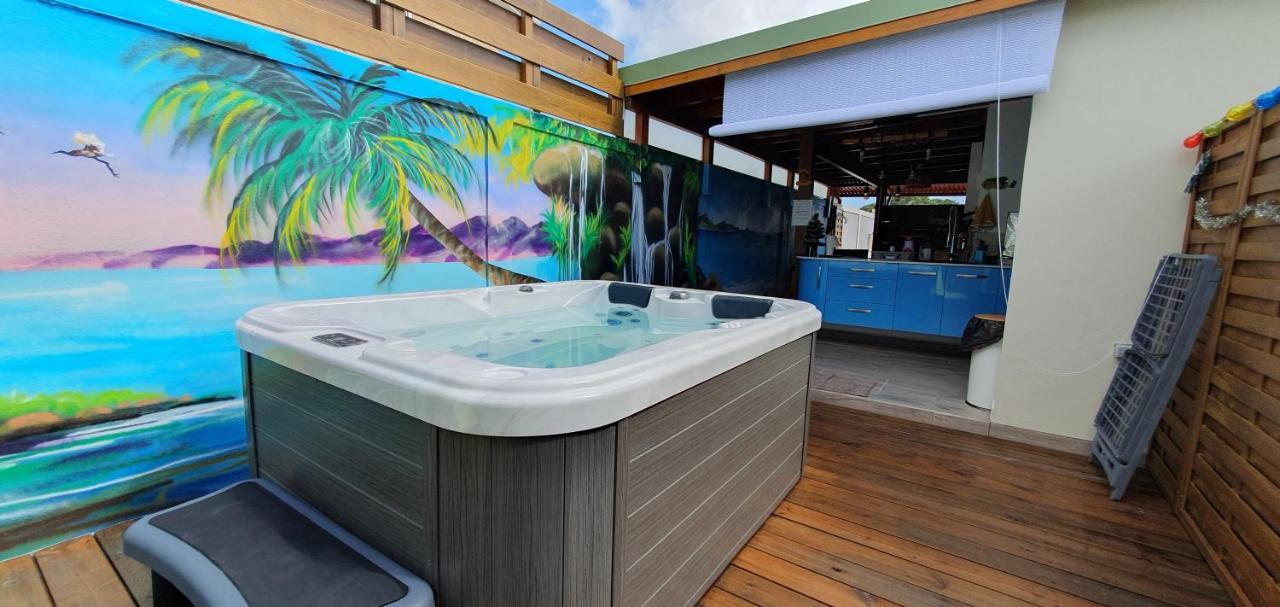 "Chez Claudia "Charmant Logement Avec Jacuzzi Privatif En Toute Intimite Sur Belle Terrasse Exterieure En Bois Et Piscine Courcelles Екстер'єр фото