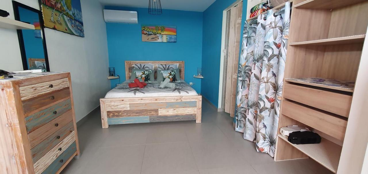 "Chez Claudia "Charmant Logement Avec Jacuzzi Privatif En Toute Intimite Sur Belle Terrasse Exterieure En Bois Et Piscine Courcelles Екстер'єр фото